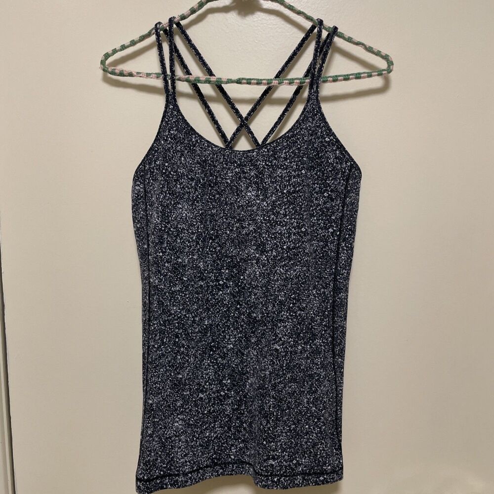Lululemon Strappy Yoga Tank Top Size 8 Sleeveless Built In Adjustable Sports Bra